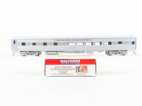932-9004 Walthers Ho Scale #932-9004 Atsf Super Chief 29-seat Dormitory-lounge Passenger