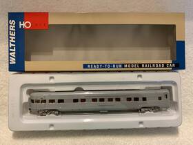 932-9022 Walthers #932-9022 Ho Scale Undecorated Pullman-standard Observation-lounge