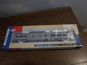 932-9090 Walthers Ho Budd Vista Dome Coach Undecorated