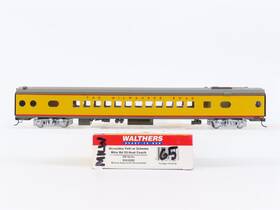932-9302 Walthers Ho Scale Milw The Milwaukee Road 52-seat Coach Passenger Car