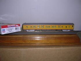 932-9490 Walthers #932-9490 Union Pacific 85foot P.s. 4-4-2 Sleeper Cities Series 1 87