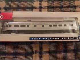 932-6508 Walthers 932-9508 Nyc 85ft Budd Tavern-observation Car