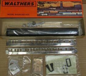 933-6614 Walthers Ho Pullman 80ft 14-section Less Trucks Model Kit