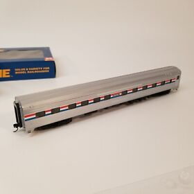 910-30101 Walthers Mainline Train Ho 85foot Budd 10-6 Sleeper Amtrak Phase Iii New