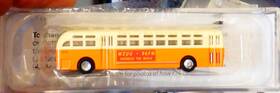 90381 Wheels Of Time 898248002548 Wheeles N Scale - Milwaukee And Suburban Coach #1319 With Ad