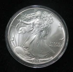 1986 American Silver Eagle Airtite * First Year Beautiful Coin 6106. Fixed Price $109.99.