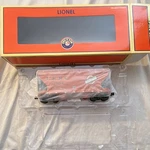 Lionel Gauge Lrrc Acf 2-BAY Hopper Car Operating Couplers 6-27058. Fixed Price $22.00.