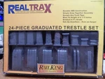 Mth Rail King 40-1033 24PC Graduated Trestle System Set Nib O Gauge Lqqk. Fixed Price $60.00.