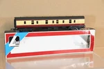 Lima 305344 Crimson Cream MK1 Full Gangway Parcels Brake Coach M34722 Ob. Fixed Price $34.98.