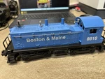 Lionel 6-18918 Gauge Boston & Maine NW-2 Diesel Switcher #8918. Fixed Price $115.00.