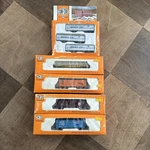 Con-cor #1 Ho Scale Santa Fe Freight Lot Vintage Boxed Set (5 Cars). Fixed Price $47.79.