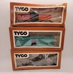 Vintage Tyco Scale Trains-santa Fe Stock 40 312E Chem Hooker 324E & Accs.. Fixed Price $29.99.