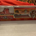 Line Ringling Bros. Barnum Bailey Circus Heavy Hauler Semi-truck Flat Car New. Fixed Price $39.00.