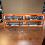 Lionel 6 29041 Alaska Streamliner 4- Car Set Excellent Condition!!. Fixed Price $375.00.