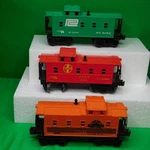 Vintage Lionel Caboose Lot Of 3 Green Pc 9062, Orange Rio Grande 9077 Red 9061. Fixed Price $17.95.