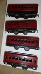 Lot Of 4 Vintage Scale American Flyer Lines Tin Passenger Cars 1122 1123. Fixed Price $75.00.