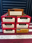 Tyco Scale Horse Passenger Combine Caboose Box Car Lot Of 7 Nos Look!. Fixed Price $70.00.