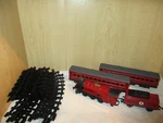 Lionel Harry Potter Hogwarts Train 5972 Engine (works) Coal Car 99719 Pass Track. Fixed Price $39.95.