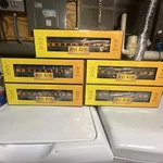 Mth 30-67709 Long Island 60' Streamlined Coach 5 Car Passenger Set New. Fixed Price $299.00.