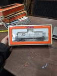 Lionel 6-19626 Diamond Chemicals 8000 Gallon Tank Car O-scale New In Box. Fixed Price $25.00.