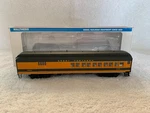 Walthers Trainline #931-776 Ho Scale Great Northern 60' Heavyweight Combine #565. Fixed Price $69.99.