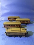 Lionel Prewar 253 Locomotive W/610/612 Cars & Boxes. Fixed Price $225.00.
