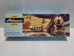 Athearn Ho Scale Model Railroad Train Amtrak Diner Car #1799. Fixed Price $16.99.