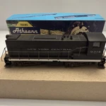 New Athearn Ho Scale #3706 S12 York Central Powered Locomotive 9314. Fixed Price $65.00.