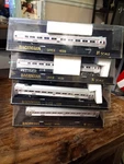 Gauge Bachmann Usa Penn Central Metro Club Engine & 3- Budd Passengers Boxed!. Fixed Price $49.99.