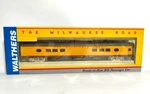 Walthers Hiawatha 1:87 Ho Milwaukee Road Yellow Scheme Seat Tap Lounge 932-9241. Fixed Price $99.99.