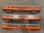 Lionel 2427380 Milwaukee Road Hiawatha 18 Aluminum 3-CAR Passenger Set. Fixed Price $800.00.