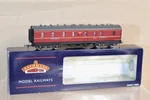 Bachmann 34-327B Br Crimson MK1 50FT Parcel Van Coach 30966 Om. Fixed Price $42.35.