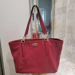 Coach Chicago Ellis Red Pebbled Leather Tote Shoulder Bag #33961. Fixed Price $115.00.
