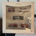 Hallmark 2007 North Pole Central Train Lionel Keepsake Mini Ornament Set Of 5 (n. Fixed Price $10.00.