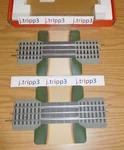 Lionel Fastrack 6-12036 Grade Railroad Crossing Train Gauge Pack. Fixed Price $20.95.