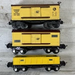 Lionel Postwar Gauge 2655 Boxcar 2652 Gondola Freight Lot 3 Rail. Fixed Price $39.98.