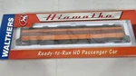 Walthers Ho Milwaukee Road Express Car 932-9209 (ref I) Free Shipping. Fixed Price $50.00.