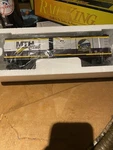 Mint 30-7423 Mth Rail King / 027 Club Box Car Original 77. Fixed Price $35.00.