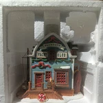 Lemax Porcelain Lighted House Plymouth Yacht Club Christmas Village 2001 15552. Fixed Price $39.00.