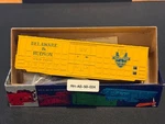 Roundhouse Mdc 50' Waffle Box Car Delaware & Hudson #2401 Unassembled. Fixed Price $9.99.