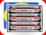 Ho Scale ***caltrain*** Bombardier Passenger Set #114, 221, 224 --- Athearn 2588. Fixed Price $289.95.