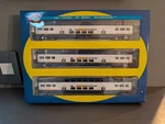 Athearn 25924 Ho West Coast Express Set Of Coach And 1 Control Cab Car. Fixed Price $230.00.