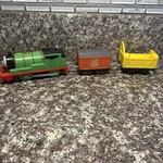 2013 Motorized Trackmaster Thomas The Tank Engine Train Percy And Tender. Fixed Price $19.90.