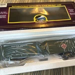 Mth 20-94136 Railway Express Agency R50B Reefer Car Nib. Fixed Price $45.00.