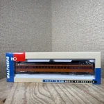 Walthers 932-9208 1955 Twin Cities Hiawatha Milwaukee Road 52 Seat Coach Ho. Fixed Price $60.00.