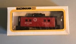 Vintage Bachmann Ho Scale 991 Seaboard Coast Line Wide Vision Caboose W/box. Fixed Price $9.00.