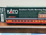 Southern Pacific Morning Daylight Articulated Chair Scale "kato" B Set New. Fixed Price $184.95.