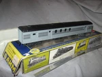 X3858 Ho Ahm Rivarossi 6407 New York Central Rr 5019 72' Streamline Rpo. Fixed Price $12.95.
