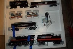 Lionel Dale Earnhardt, Sr Train Set Original Shipping Box Vhtf. Fixed Price $550.00.