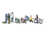 New Woodland Ho Scale Bicycle Buddies Train Figures A1904. Fixed Price $23.25.